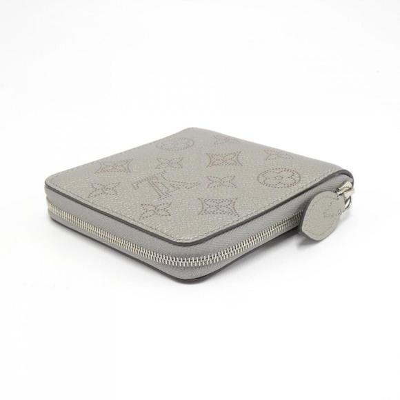 Louis Vuitton Mahina Zippy Compact Wallet M81653 - Picture 2 of 8